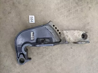 2002 25HP Yamaha F25TLRA Outboard Clamp Bracket STRB 65W-43111-10-4D • $75