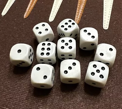 Rounded Edge Vintage White Dice 16mm RPG Game Six Sided Lot Of 10 Black Pips • $9.97