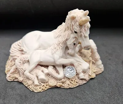 Fables Studio Craft Unicorns 'Adoration' - Unboxed • £30