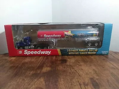 MA6 Speedway 1:64 Scale Mack Pinnacle Day Cab W/ Fuel Tanker Trailer Truck New • $43.99