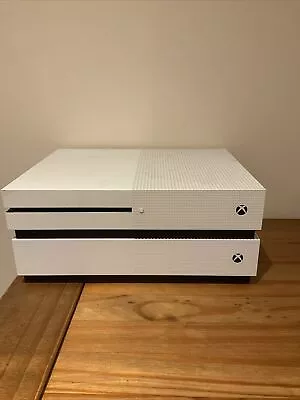 2X Microsoft Xbox One S 500gb Console Faulty • £59.99