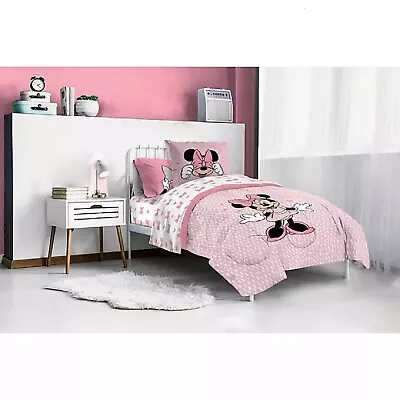 Disney's Minnie Mouse Pretty Girl 5-Piece Twin/Full Bed Set • $97.95