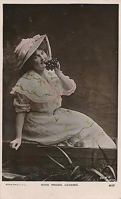 POSTCARD    ACTRESSES    Madge  Lessing • £1.56