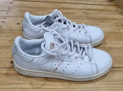 Womens Adidas  Stan Smith  White Leather Shoes Sneakers Size 6 • $30