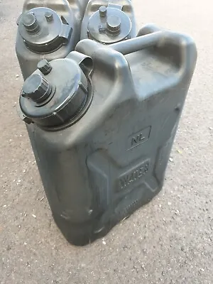 Scepter Military Jerrycan Black NATO Jerry Can Water 20l Prepper Prepping  • £59.99