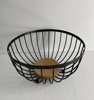 New Modern Black Metal Wooden Base Fruit Egg Basket Storage Holder Round Fruit. • £10.99