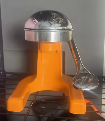 Metrokane Mighty OJ Classic Manual Metal Orange/Citrus Juicer - Orange Enamel ￼ • $25