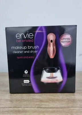 Makeup Brush Cleaner And Dryer -Limited Edition. • £10