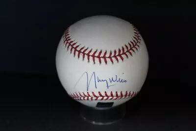 Maury Wills Signed 2001 Topps Reserve Baseball Autograph Auto 1826541 • $39