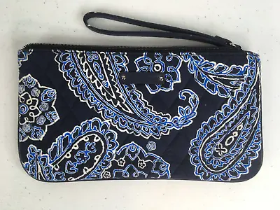Vera Bradley Blue Floral Paisley Quilted Clutch Wristlet Wallet • $7.95