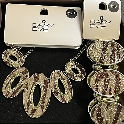 Daisy & Eve Necklace And Bracelet Matching Set Goldtone Brown Zebra Print Bnwt • £10.99