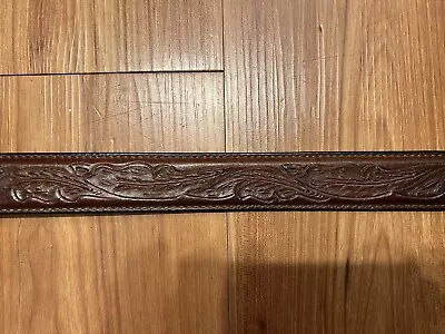 Vogt Bison Tooled Oak Leaf Belt Sz 36 Lightly Used 1.5” To 1” Taper. • $75