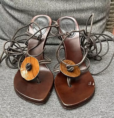 $150 • Buy Vintage Gucci By Tom Ford (?) Wooden Strappy Heels Size 37.5 Made In Italy 