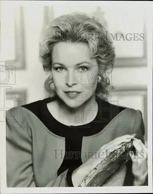 Press Photo Actress Michelle Phillips - Kfx31976 • $24.88