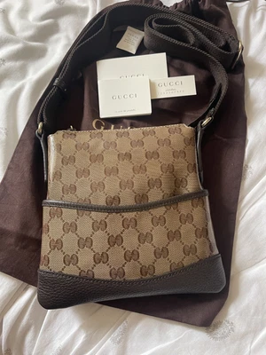 £450 • Buy Gucci Messenger Bag Genuine,Crystal Coated Small Pouch- Retail £785