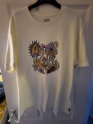 Off The Wall Beige Flower Cow Skull Tshirt Large VGC • £7.99