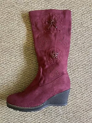 £6 • Buy New Burgundy Knee High Boots Size 6 Suede Effect Boho Grunge 90s Wedge