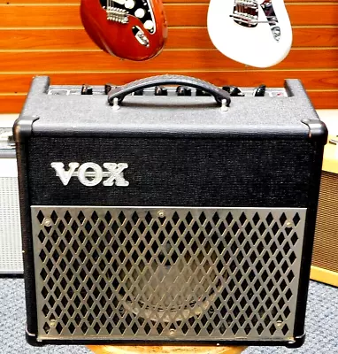 VOX DA15 15w 1x8 Guitar Combo Amp!  11 Modeled Amp Tones And 11 Built-in Effects • $99