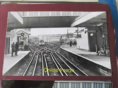 Photo Railway View From Train At Harrow And Wealdstone '25/6/1986 • £4