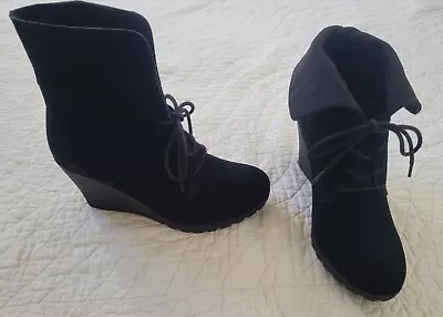 MIA Women's Chaysee Wedge Ankle Boots Black Suede Leather Lace Up 8.5 M • $12.95