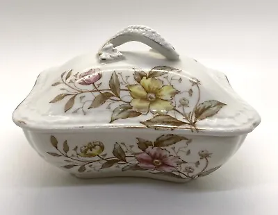 Antique John Maddock England Porcelain Lidded Soap Dish Handpainted Transferware • $21.95