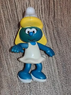 McDONALDS VINTAGE HAPPY MEAL TOY - 2002 SMURFS -SMURFETTE • £2