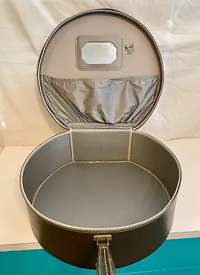 Vintage Olive Green Travins Hat Box Round Travel Case Hard Sided W/ Vanity • $29.95
