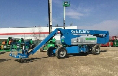 $72000 • Buy 2013 Genie Z135/70 135 Feet Articulated Boom Lift 1466 Hours