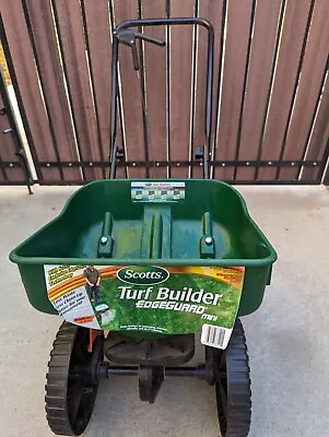 Scotts Turf Builder EdgeGuard Mini Push Spreader - Green • $24