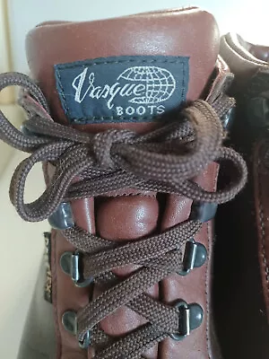 VASQUE 7141 GoreTex Genuine Leather HIKING BOOTS Women's Size 9 M • $28.50