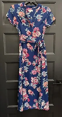 Nanette Lepore 6 Blue Floral Short Sleeve Maxi Dress  • $35.99