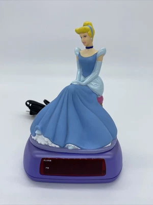 VTG Disney Princess Cinderella Night Light Alarm Clock Model Number DC94522 • $15.99