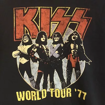 Kiss World Tour '77 T-Shirt Men's Medium M Short Sleeve Graphic Crew Neck Black • $14.99