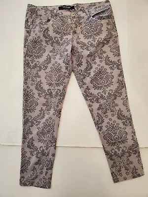 Freestyle Revolution Pants 9 2  Tone Gray Paisley Floral  • $8.50