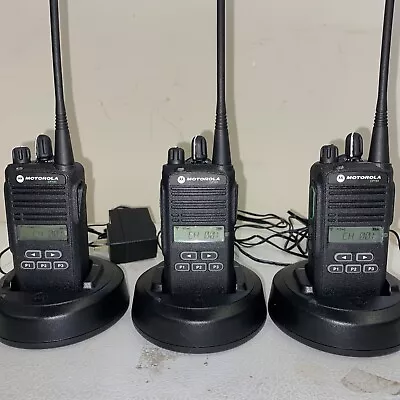 3 Motorola CP185 435-480 MHz UHF 4 Watt Radios L2 • $375