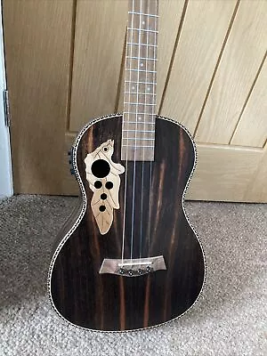 Baritone Ukulele Batking 30'' All Blackwood  Acoustic Electric Uke/Truss Rod/EQ. • £60