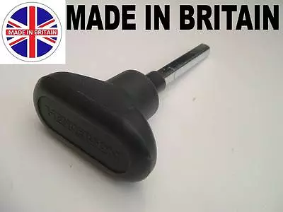 £14.70 • Buy NEW HENDERSON Branded PREMIERE Premier Garage Door Lock HANDLE 64mm Shaft