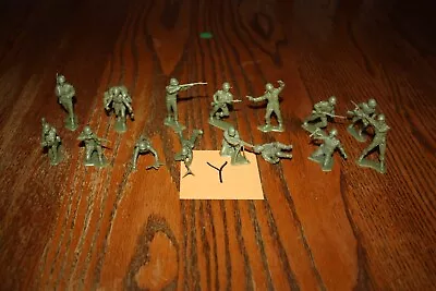 Marx Army Battleground 16-Piece Lot Of Vintage American Soldiers Tank Y - MPC • $23.99