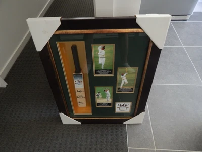 $175 • Buy Knights Of Cricket Hadlee.richards.botham  Signed Mini Bat And Montage
