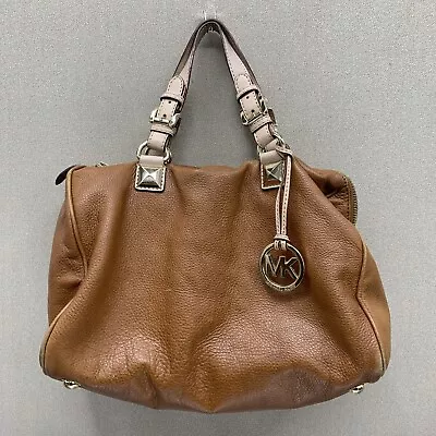 MICHAEL Michael Kors Camolage Brown Pebble Leather Large Shoulder Bag (041008) • $10.50