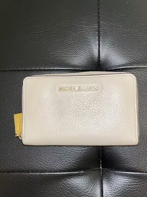 Michael Kors Jet Set Travel Mini Zip Around Card Case Credit Card Wallet Cream • $28