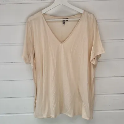 $4 • Buy ASOS Womens Peachy Pink Plus Size V-Neck Tshirt - Size 22 *Flawed*