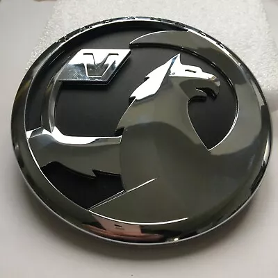 Genuine Vauxhall Insignia  MK1 Front Grille Badge 2009-2013 13238427/428 • £31.75