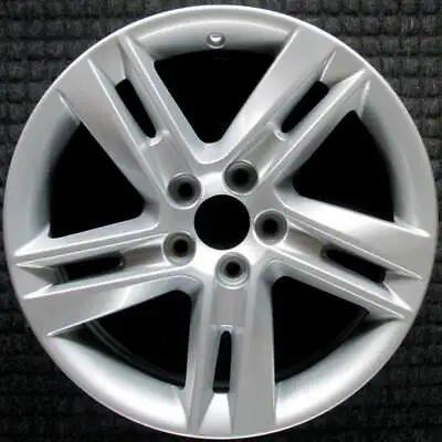 Volvo S60 Painted 17 Inch OEM Wheel 2014 To 2016 • $205