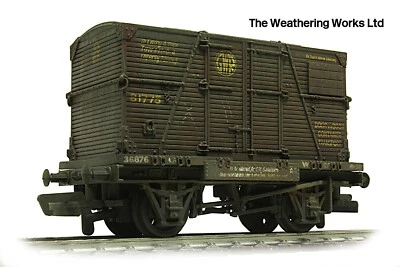 £24.99 • Buy Bachmann GW Conflat Flat Wagon + Container Load *PRO WEATHERED LOOK