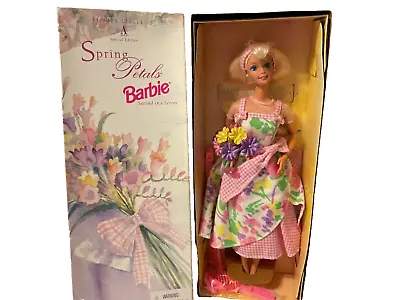 1996 Mattel Spring Petals Blonde Hair Barbie #16746 New • $12.50