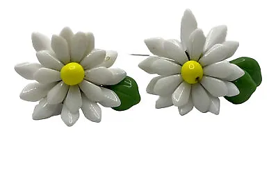 Vintage Daisy Earrings ~ Germany ~ Glass Petals  ~ Screw Back 1  1/4” • $12.50