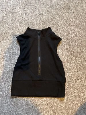 £2 • Buy Zip Up Crop Top Tank Top Black Size S Nice Ribbed Material, Comfortable