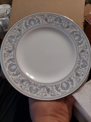 $64.99 • Buy Wedgwood English Bone China -Dolphins White - Set Of 6 Salad Plates-Discontinued