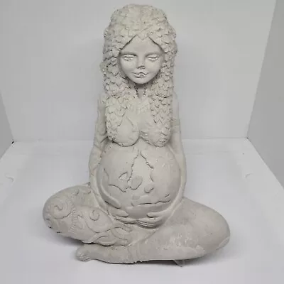 Mother Earth Goddess Statue - Art Decor • £11.99